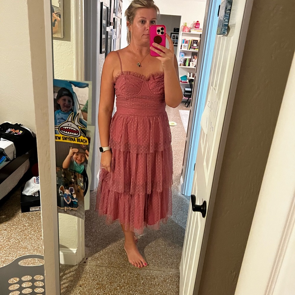 Lulu’s formal wedding guest dress